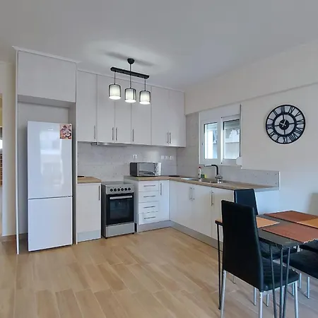 Lägenhet A Modern Renovated Maisonette Nikaia *