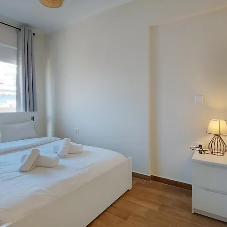 A Modern Renovated Maisonette Nikaia Apartment