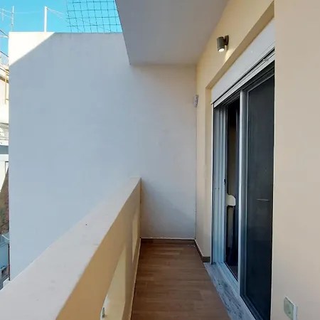A Modern Renovated Maisonette Nikaia Apartment Piraeus